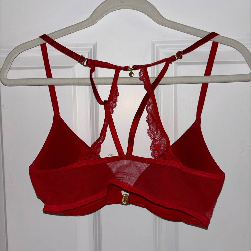 Victoria’s Secret bra